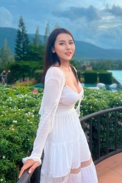 Girl Elegant photo of SKY 323, your private massage escort in JB Town 6.