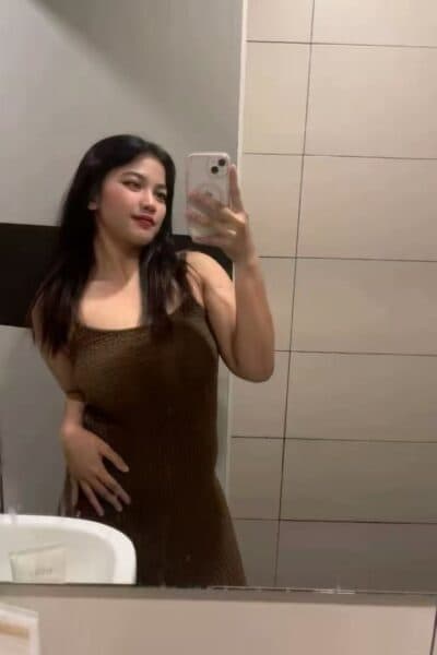 Girl RASYA 318, luxury massage escort available in Mount Austin 1.