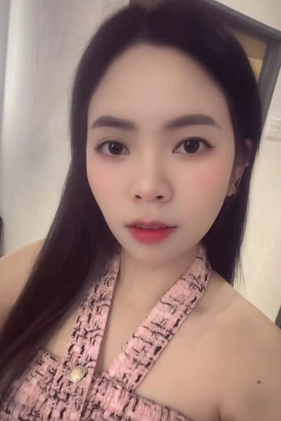 Girl Elegant photo of KITTY 686, your private massage escort in JB Town 8.
