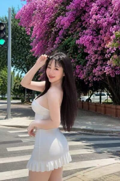 Girl DESTINY, luxury massage escort available in JB Town 1.