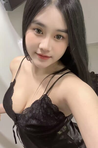 Girl Elegant photo of NANA 987, your private massage escort in Tebrau 2.