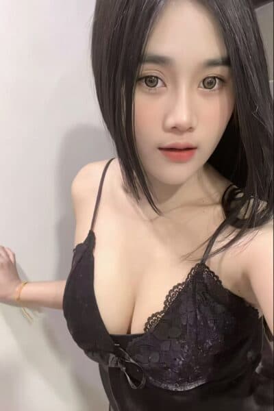 Girl Discreet and professional massage companion – NANA 987 in Tebrau 2.