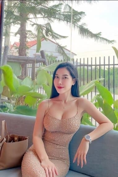 Girl Discreet and professional massage companion – YOMI in JB Town 5.