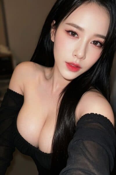 Girl LIN 888 posing gracefully – available for massage companionship in JB Town 6.
