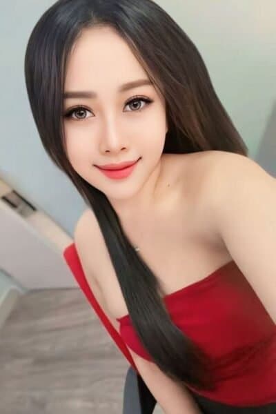 Girl Elegant photo of ZARA 43, your private massage escort in JB Town 6.