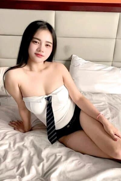 Girl NUKNIK 935, luxury massage escort available in JB Town 1.