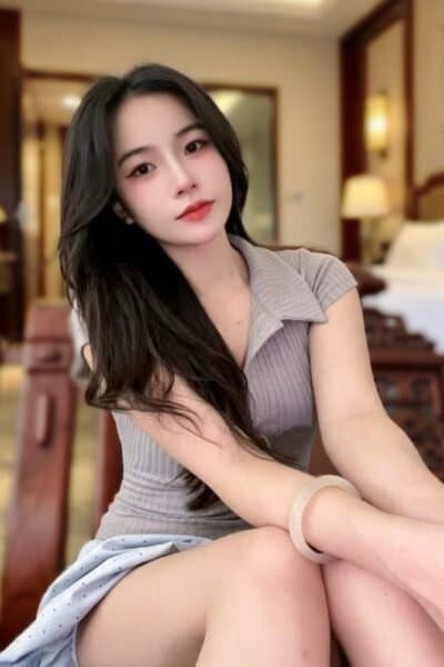 Girl KIYOMI, luxury massage escort available in Nusa Bestari 3.