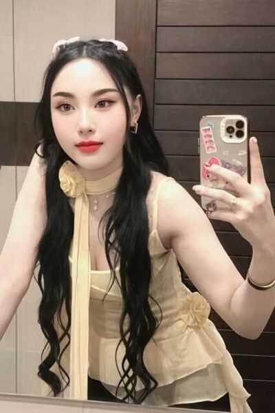 Girl Elegant photo of SUNNY 102, your private massage escort in JB Town 6.