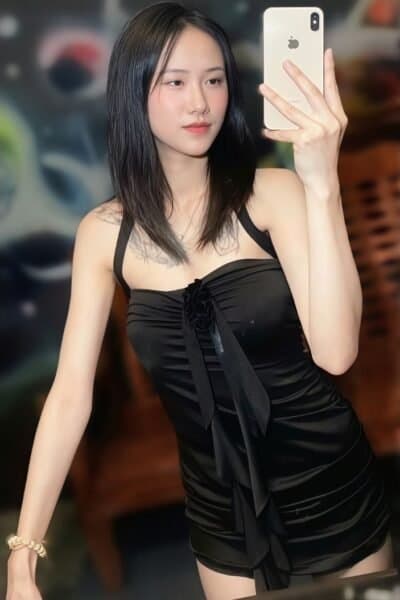 Girl BENZ  666, luxury massage escort available in JB Town 6.