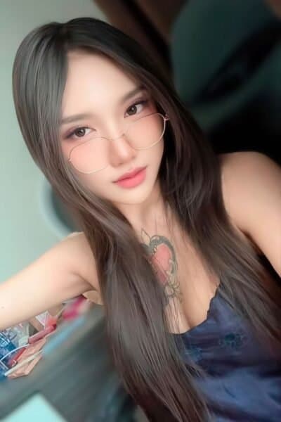Girl AOMINS 229, luxury massage escort available in JB Town 6.