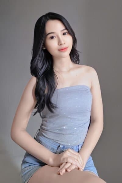 Girl CAT 55, luxury massage escort available in JB Town 6.