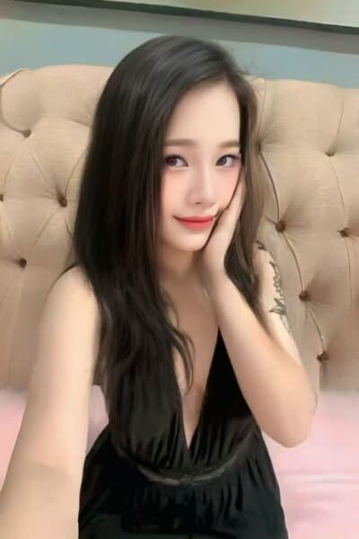 Girl ELLY 3333, luxury massage escort available in JB Town 4.