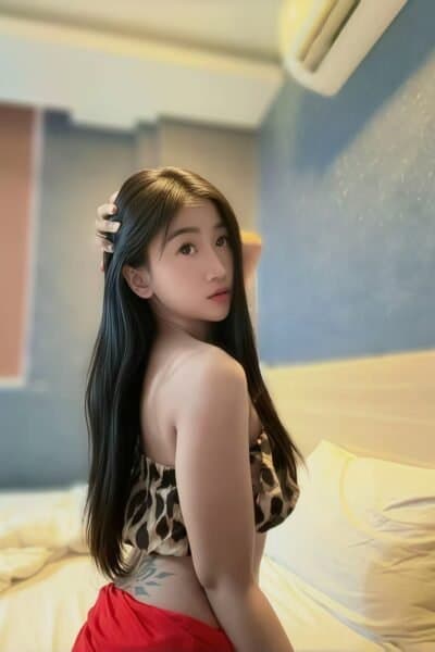 Girl Discreet and professional massage companion – CINDY 884 in Nusa Bestari 2.