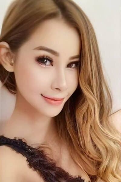 Girl Elegant photo of NADIA 500, your private massage escort in Mount Austin 1.