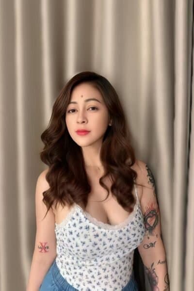 Girl Elegant photo of ASHLY 789, your private massage escort in Nusa Bestari 2.