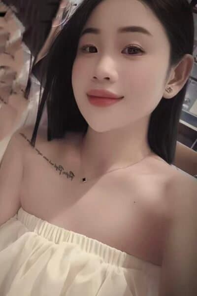 Girl YEN YEN 866, luxury massage escort available in Tebrau 2.