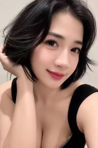 Girl Discreet and professional massage companion – ALEXA 320 in Mount Austin 1.