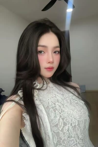 Girl Discreet and professional massage companion – IVY 652 in JB Town 2.