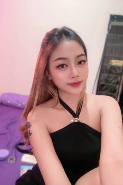 Girl Elegant photo of SINDY, your private massage escort in Nusa Bestari 1.