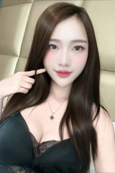 Girl Profile photo of APPLE, sensual and discreet massage escort from Bukit Indah 3.