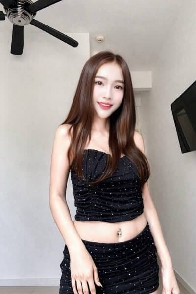 Girl Elegant photo of APPLE, your private massage escort in Bukit Indah 3.