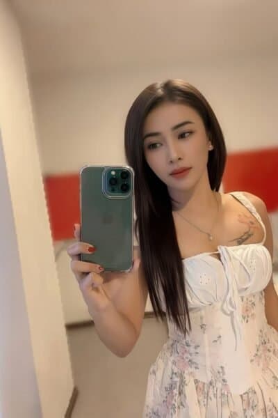 Girl Elegant photo of FAYOLA 855, your private massage escort in Nusa Bestari 2.