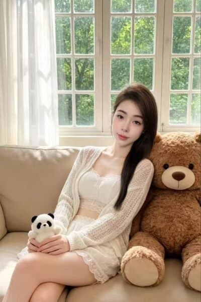 Girl Discreet and professional massage companion – MIMI 66 in Permas 1.