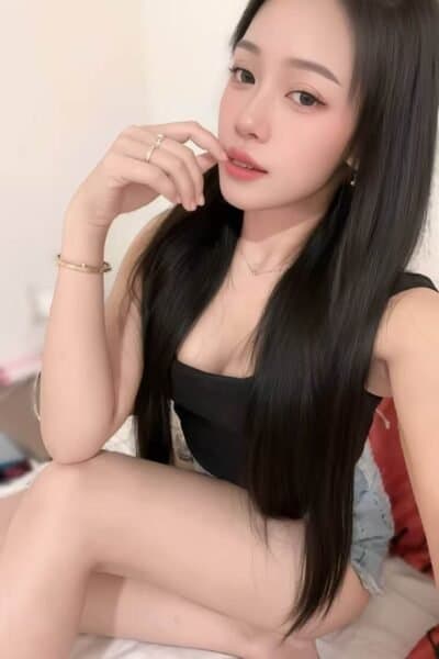 Girl NIA 996, luxury massage escort available in Nusa Bestari 2.