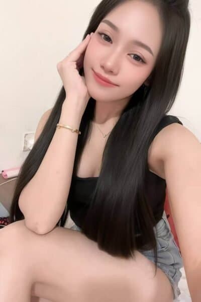 Girl Elegant photo of NIA 996, your private massage escort in Nusa Bestari 2.