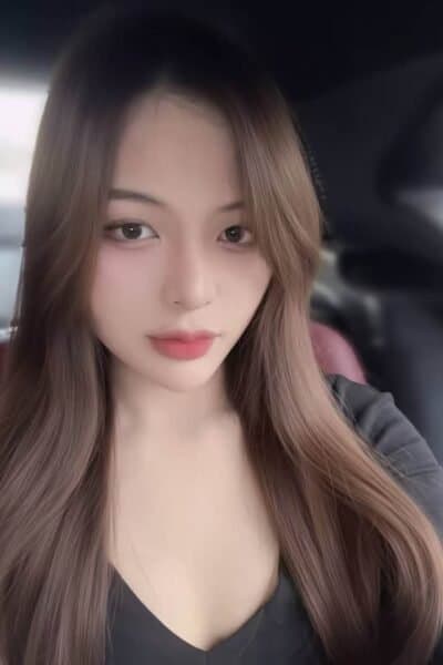 Girl Elegant photo of KIWI 696, your private massage escort in Nusa Bestari 2.