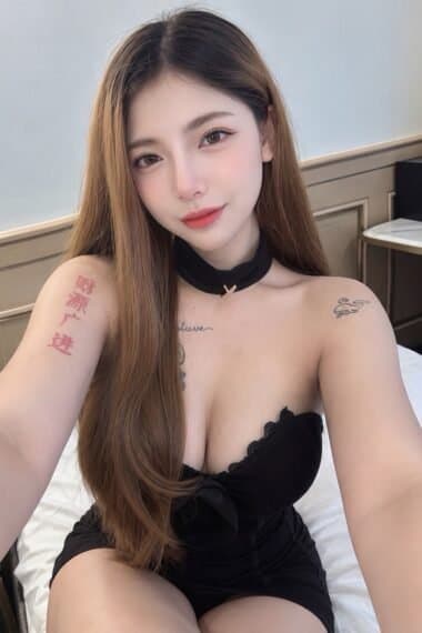 Girl Discreet and professional massage companion – INK in JB Town 5.