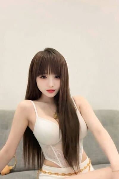Girl Discreet and professional massage companion – XIAO XI 757 in JB Town 7.