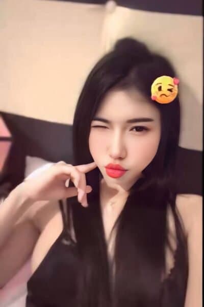 Girl 露思, luxury massage escort available in JB Town 7.