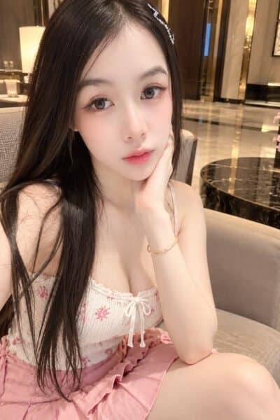 Girl Elegant photo of DIANA, your private massage escort in Nusa Bestari 3.