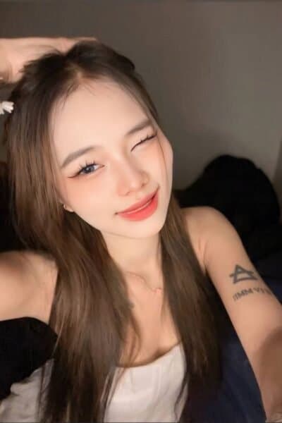 Girl 小露 709, luxury massage escort available in JB Town 7.