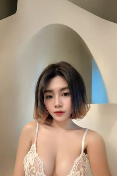 Girl Elegant photo of NURUL 879, your private massage escort in Bukit Indah 2.