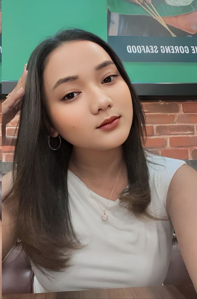 Photo of SILVI 911, elegant and discreet massage escort from JB Town 6. - small image