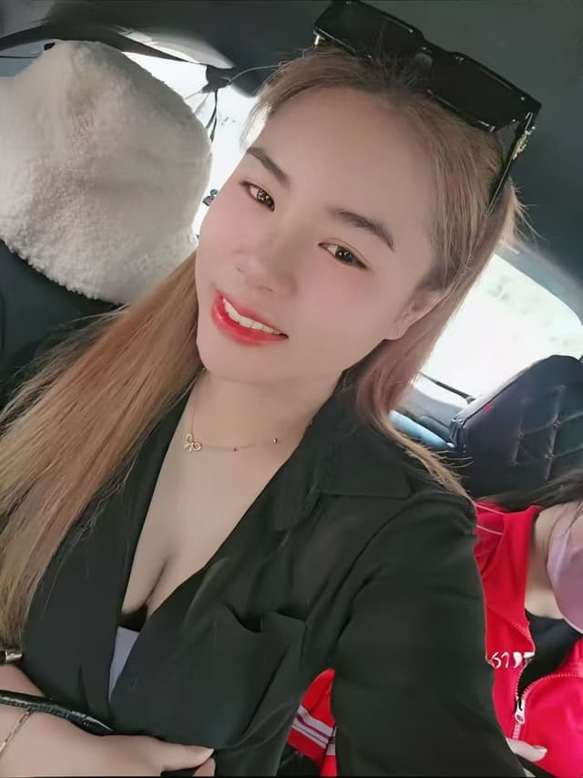 MEI MEI 199, experienced escort offering massage sessions in Tebrau 2. - small image