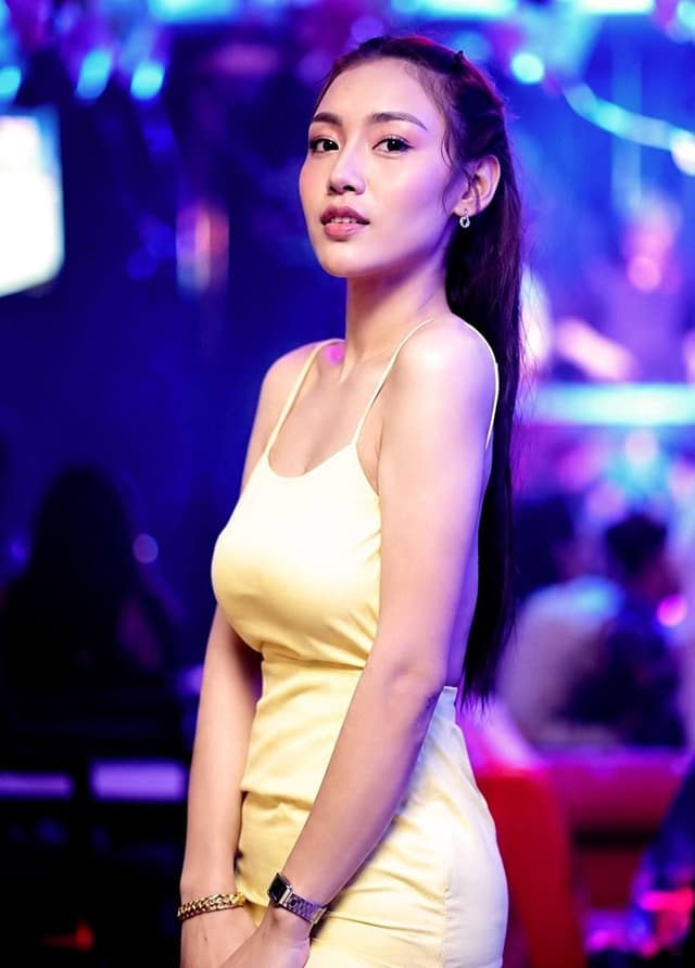 MIYA 730 – trusted companion for private massage experiences in JB Town 7. - small image