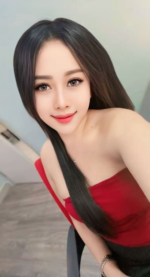Natural photo of ZARA 43 – a discreet companion for massage in JB Town 6. - small image
