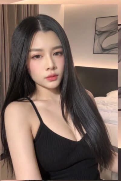 Girl Discreet and professional massage companion – MINI 625 in JB Town 6.