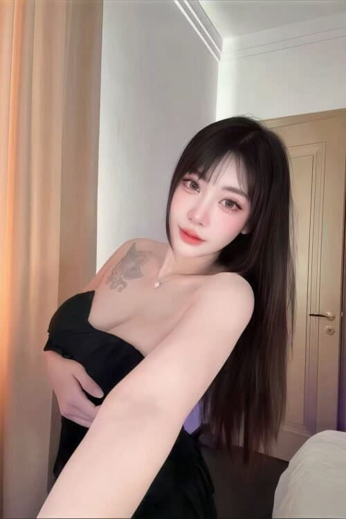 Introducing ERICA, sensual and reliable massage escort in Bukit Indah 1. - small image