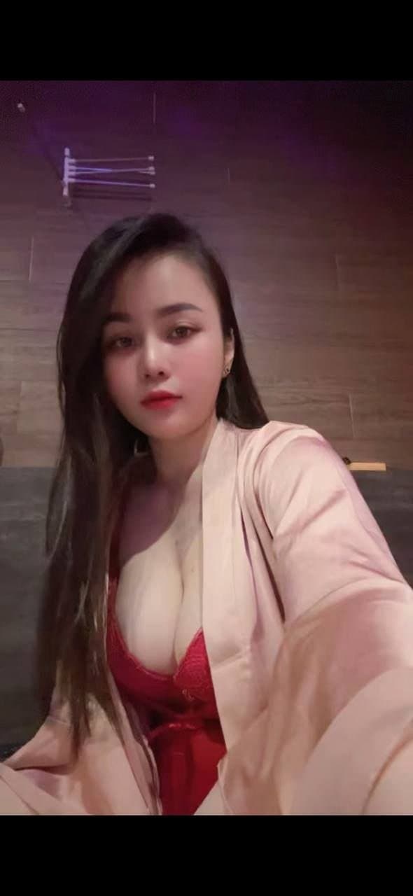 Stylish promotional photo of KOHO 623, private massage companion in JB Town 2. - small image