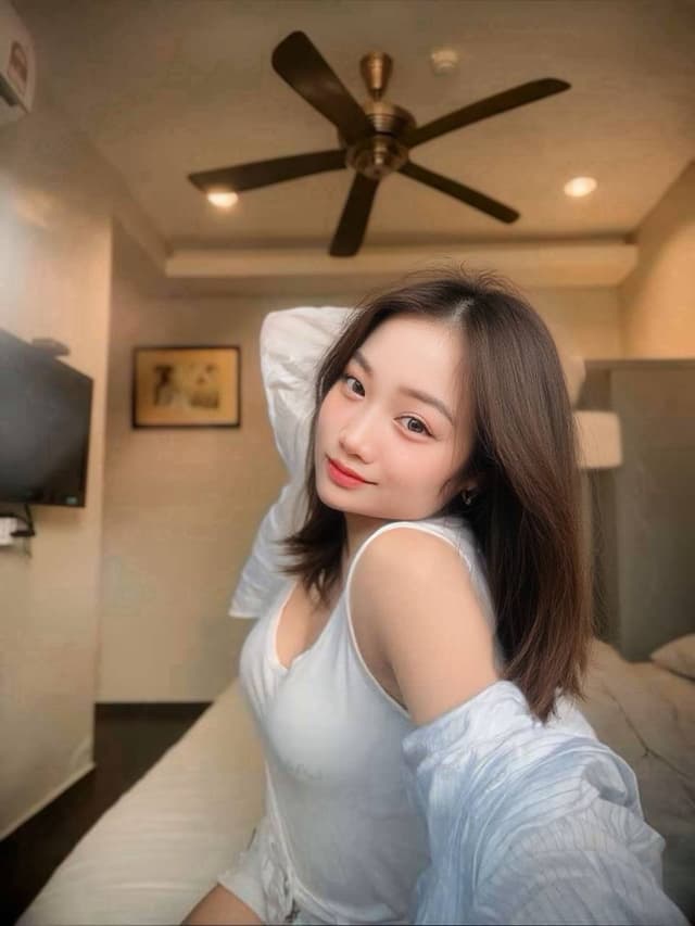 Introducing TRACY 788, sensual and reliable massage escort in JB Town 7. - small image