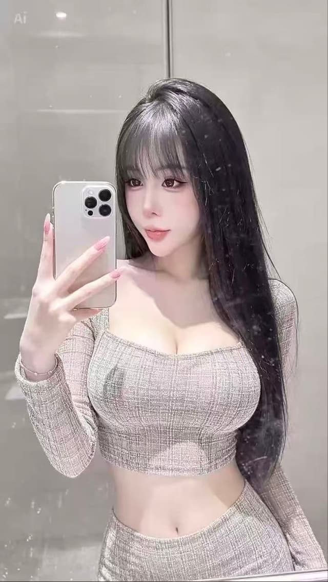Portrait of V BABY 88, discreet and elegant escort service in Permas 1. - small image
